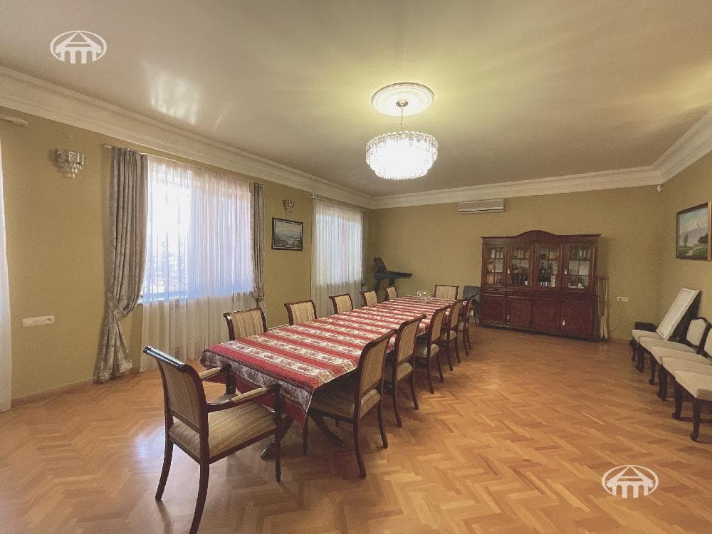 Mansion · 9 rooms · 680 m² · Arabkir — photo 4 / 47