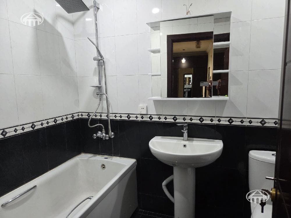 Apartment · 2 rooms · 76 m² · Arabkir