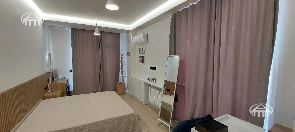 Apartment · 3 rooms · 91 m² · Arabkir