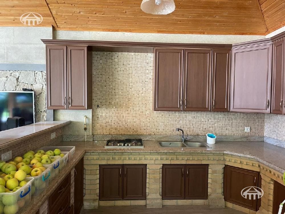 Mansion · 5 rooms · 314 m² · Ptgni