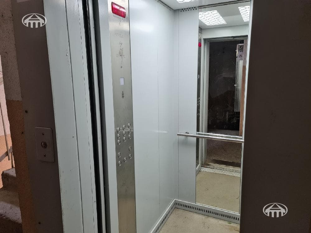 Apartment · 2 rooms · 60 m² · Avan