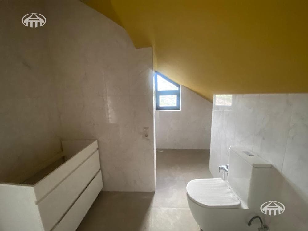 Особняк · 5 комн. · 280 м² · Дилиджан