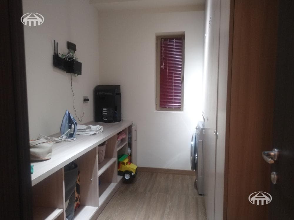 Квартира · 3 комн. · 140 м² · Кентрон