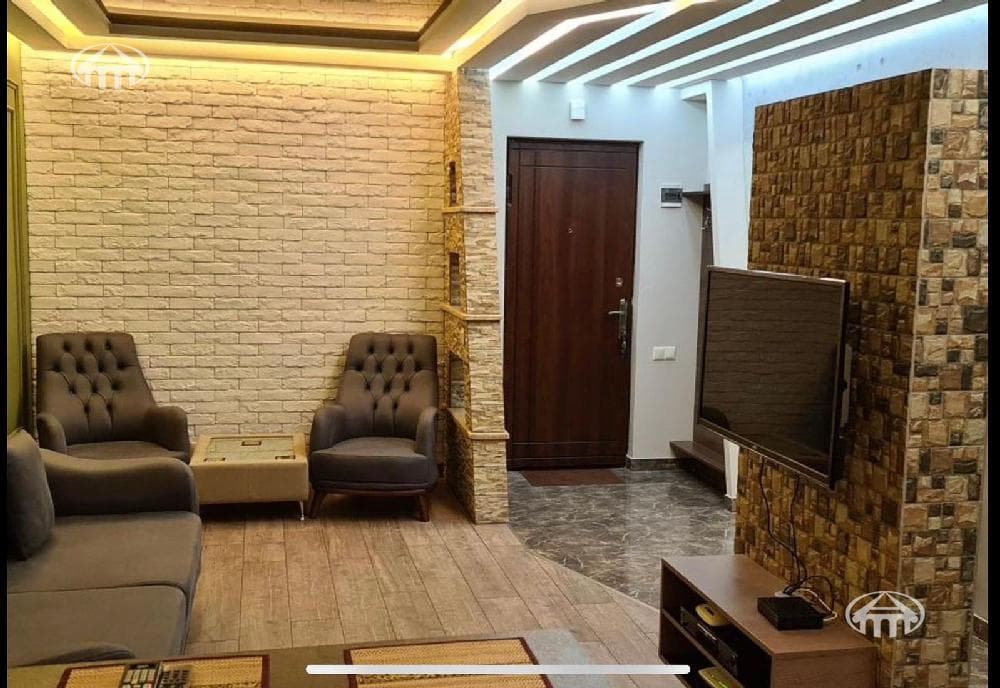 Apartment · 2 rooms · 68 m² · Kentron
