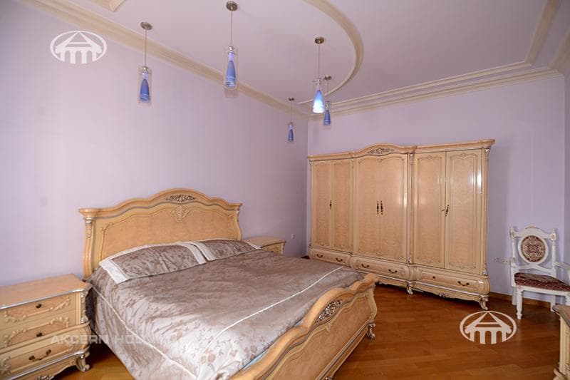 Особняк · 5 комн. · 814 м² · Арабкир