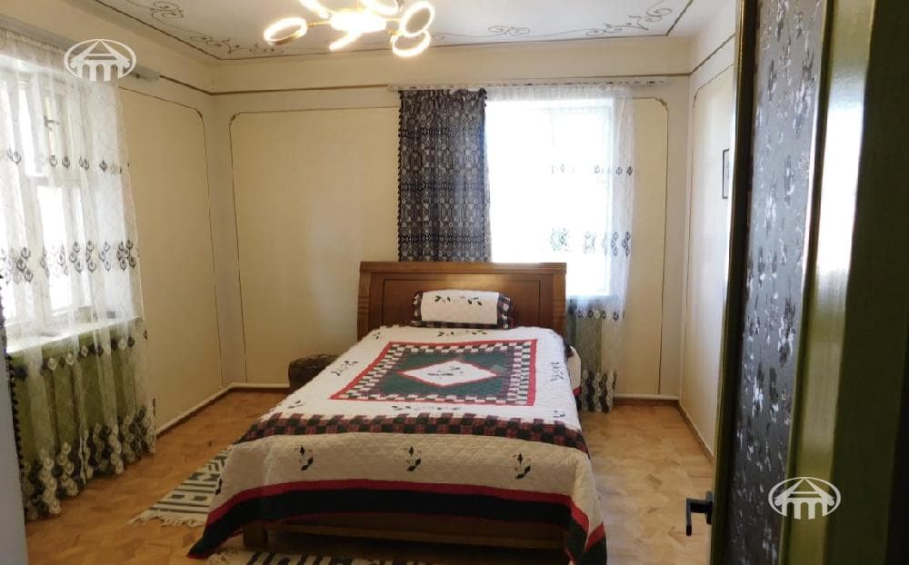Mansion · 5 rooms · 317 m² · Sevan