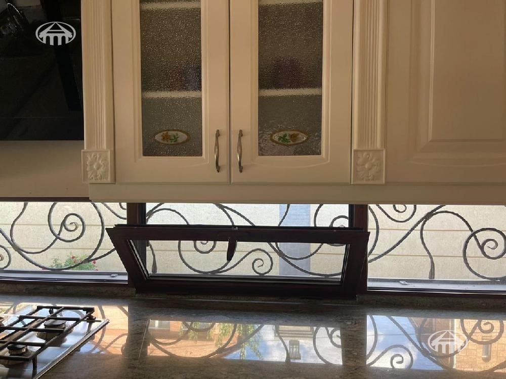 Mansion · 5 rooms · 314 m² · Ptgni