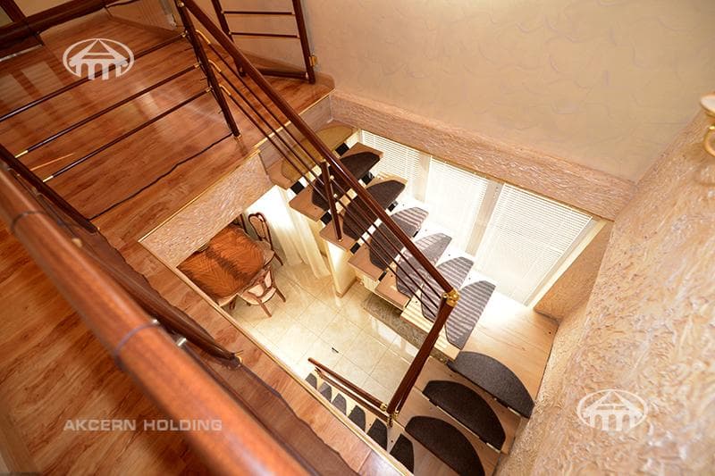 Apartment · 5 rooms · 193 m² · Arabkir