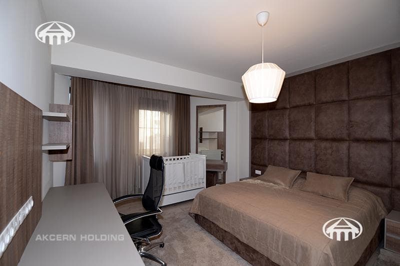 Apartment · 4 rooms · 117 m² · Kentron