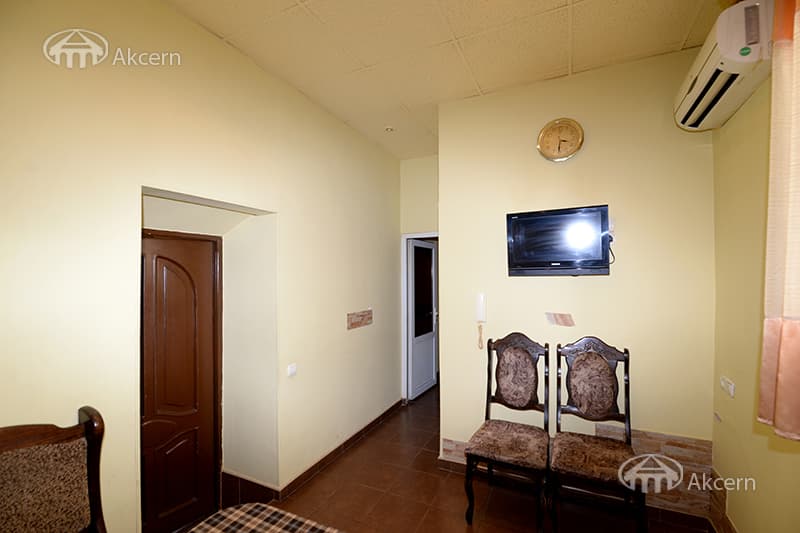 Hotel · 218 m² · Arabkir