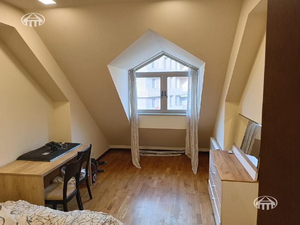 Квартира · 3 комн. · 120 м² · Кентрон