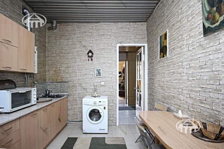 Apartment · 2 rooms · 60 m² · Kentron