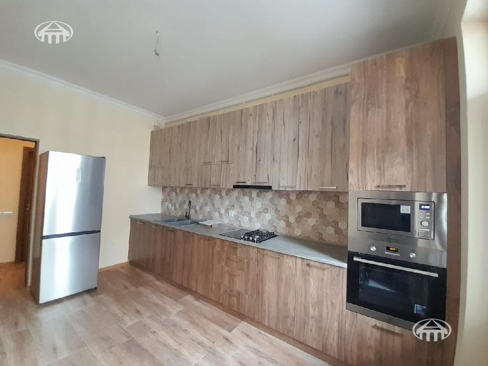 Apartment · 4 rooms · 120 m² · Ajapnyak