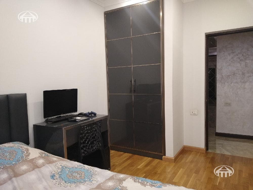 Բնակարան · 4 սեն. · 122 մ² · Քանաքեռ-Զեյթուն