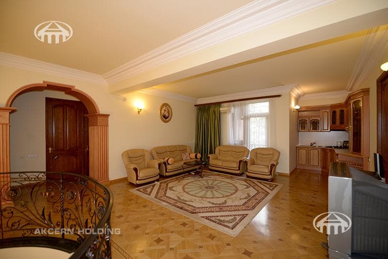 Особняк · 6 комн. · 586 м² · Норк-Мараш