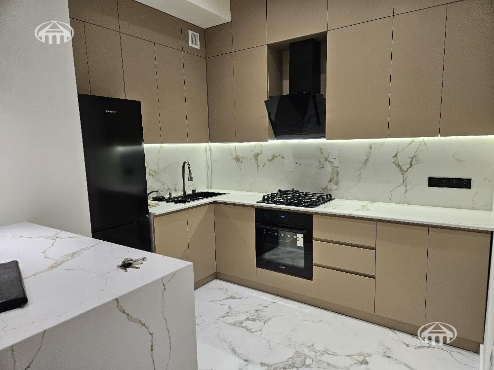 Квартира · 2 комн. · 64 м² · Аджапняк