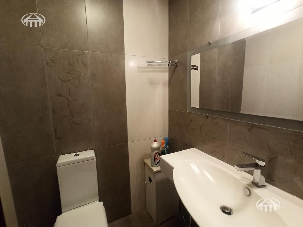 Квартира · 4 комн. · 171 м² · Арабкир