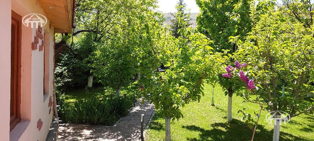 Особняк · 6 комн. · 320 м² · Птгни