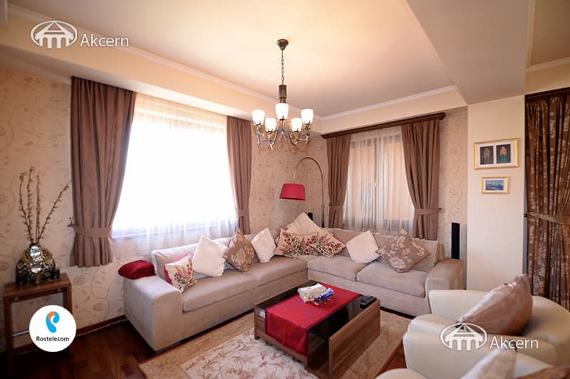 Բնակարան · 156 մ² · Կենտրոն