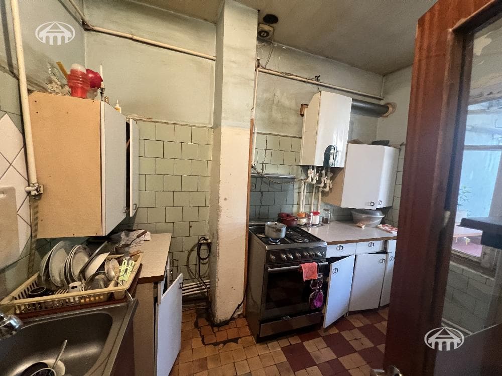 House · 9 rooms · 400 m² · Ajapnyak