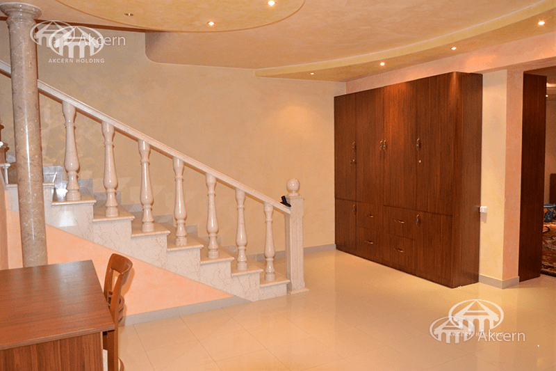 Mansion · 5 rooms · 379 m² · Arabkir