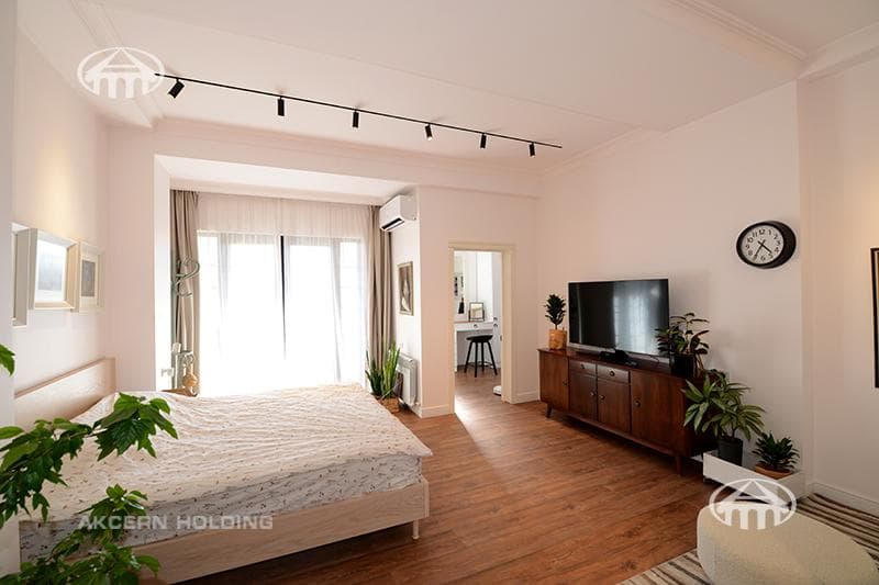Apartment · 3 rooms · 99 m² · Kentron
