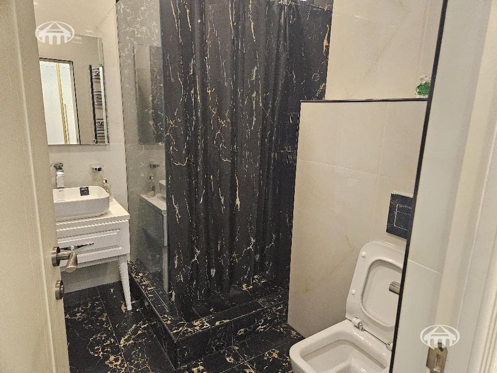 Apartment · 2 rooms · 70 m² · Erebuni