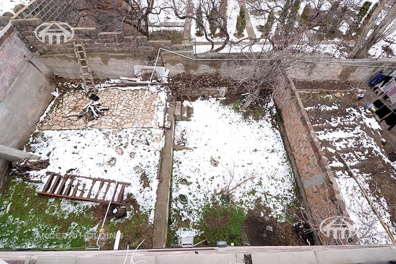 Особняк · 4 комн. · 189 м² · Зовуни