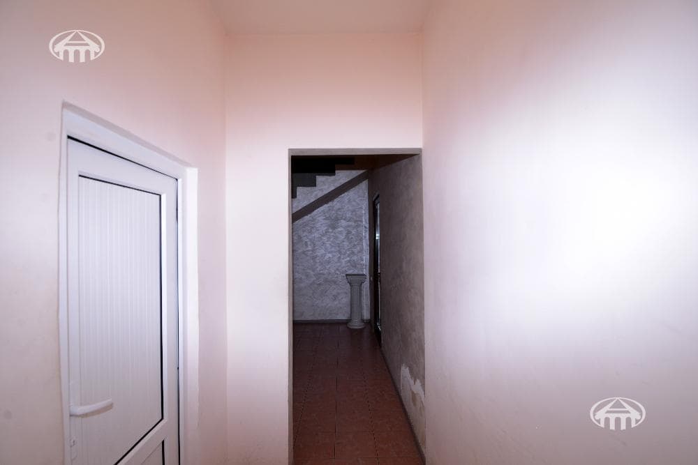 Особняк · 5 комн. · 242 м² · Давташен