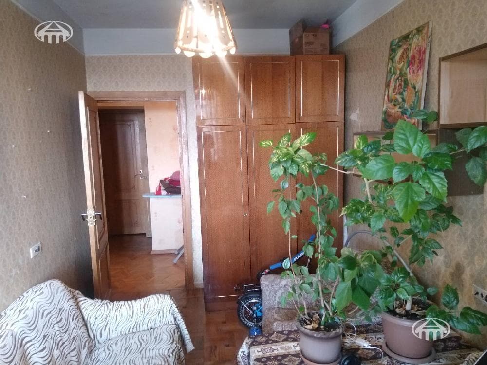 Квартира · 4 комн. · 112 м² · Давташен