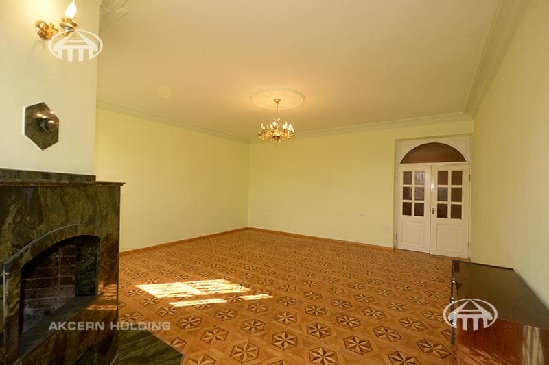 Առանձնատուն · 7 սեն. · 540 մ² · Աջափնյակ