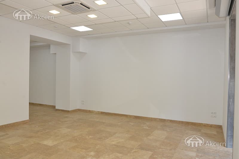 Խանութ · 104 մ² · Կենտրոն