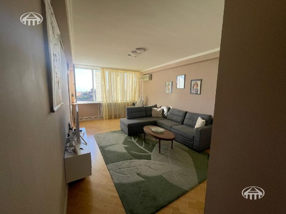 Apartment · 2 rooms · 55 m² · Kentron