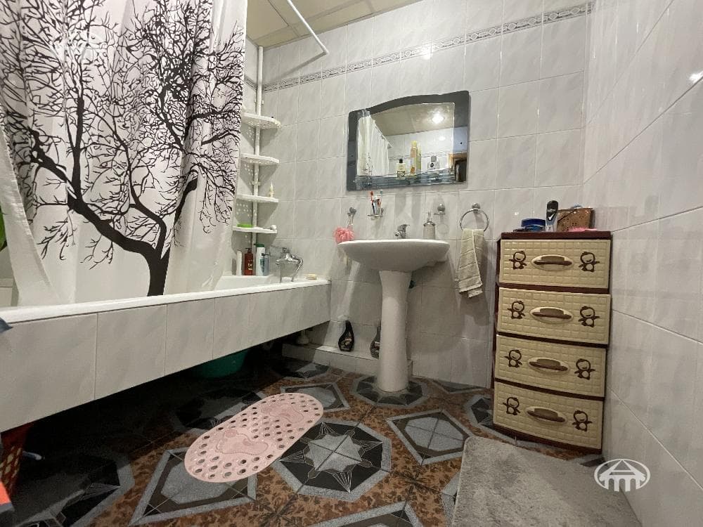 Квартира · 5 комн. · 190 м² · Арабкир