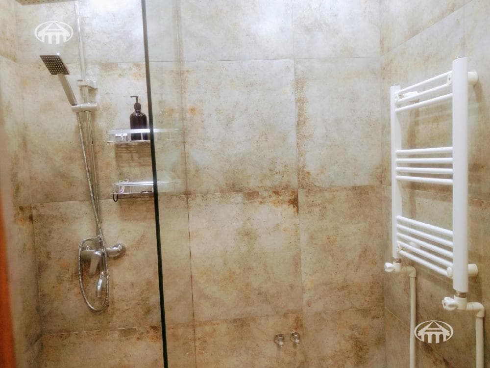 Квартира · 3 комн. · 85 м² · Кентрон