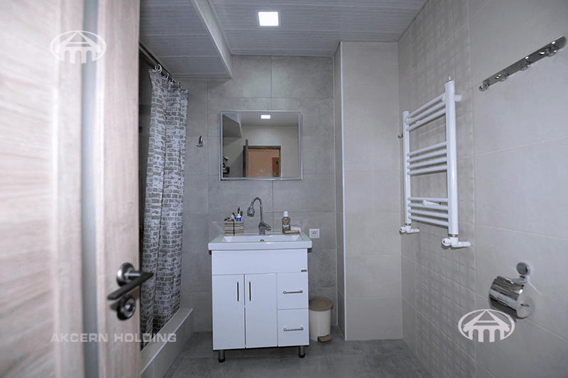 Mansion · 5 rooms · 151 m² · v. Arinj