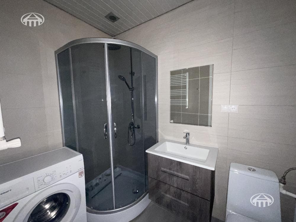 Apartment · 2 rooms · 51 m² · Kentron