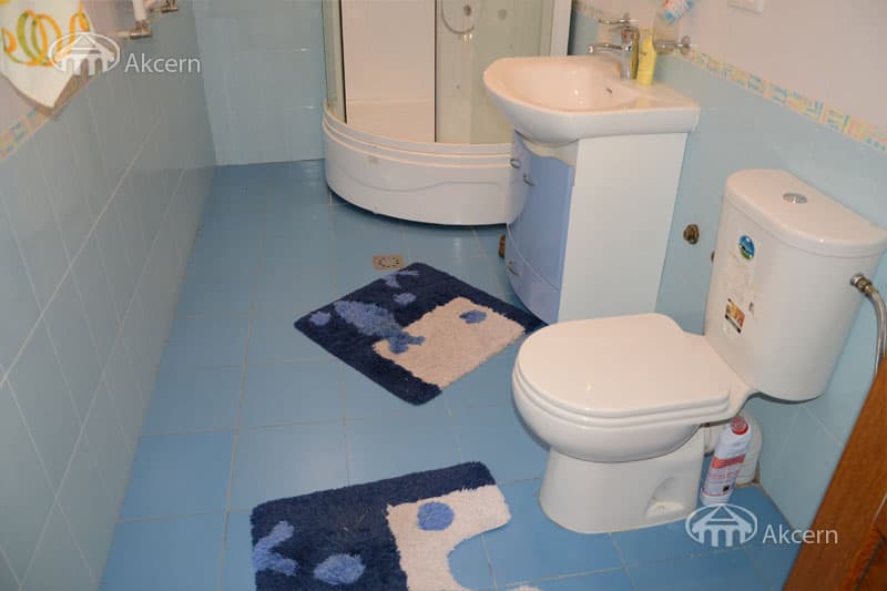 Mansion · 5 rooms · 405 m² · Arzakan