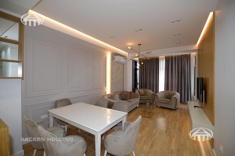Apartment · 3 rooms · 88 m² · Kentron