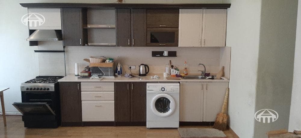 Apartment · 3 rooms · 79 m² · Kanaker-Zeytun