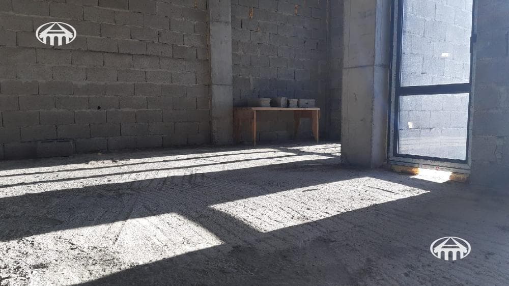 Թաունհաուս · 134 մ² · Ջրվեժ