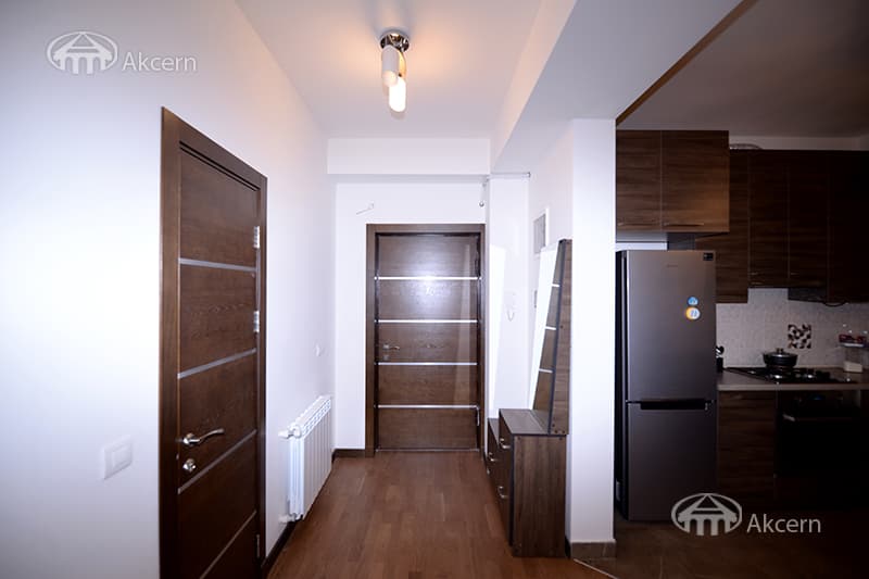 Apartment · 2 rooms · 54 m² · Kentron — photo 13 / 24