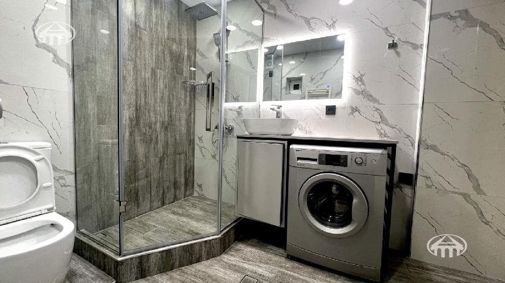 Квартира · 3 комн. · 68 м² · Кентрон