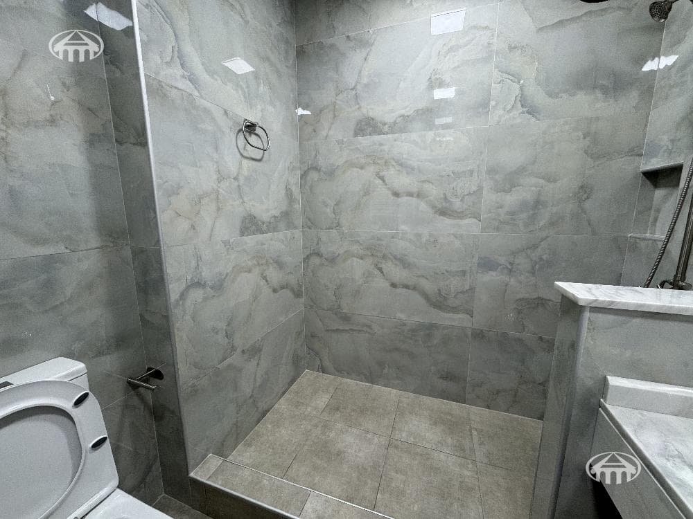 Квартира · 2 комн. · 61 м² · Кентрон