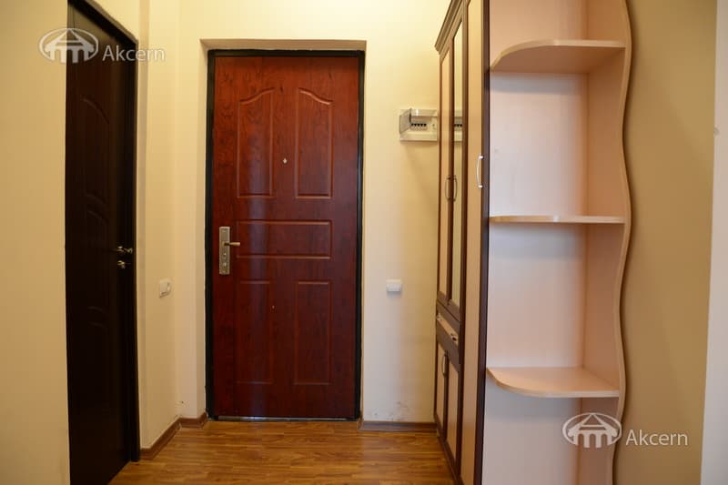 Apartment · 2 rooms · 59 m² · Kentron