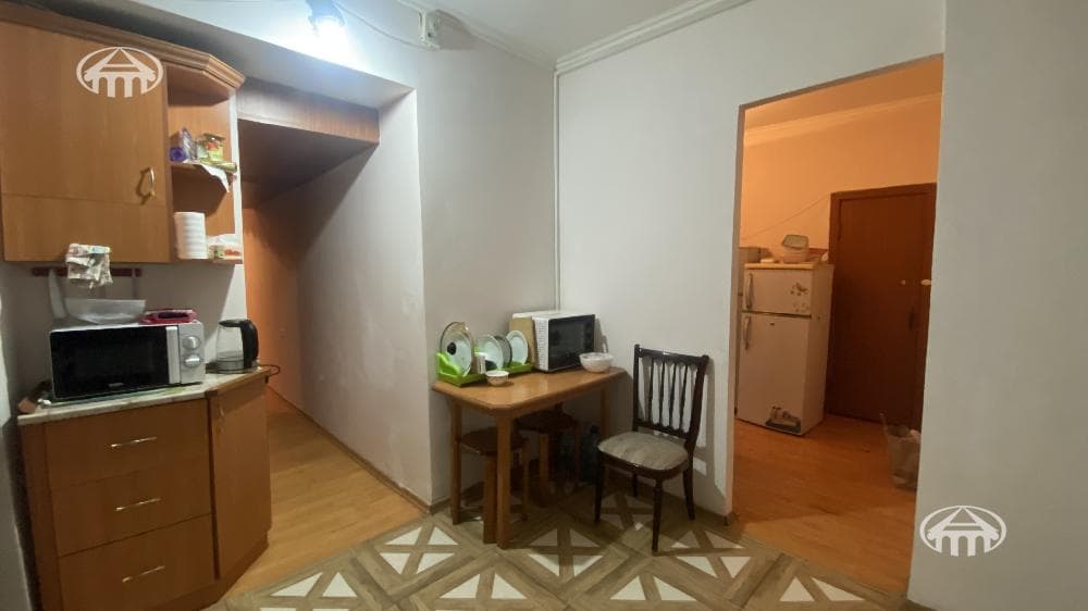 Apartment · 4 rooms · 137 m² · Kentron