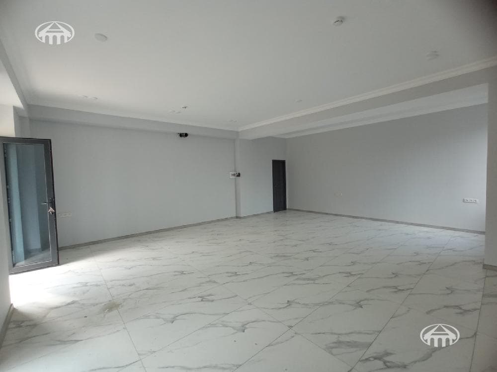 Retail · 53 m² · Nor Nork