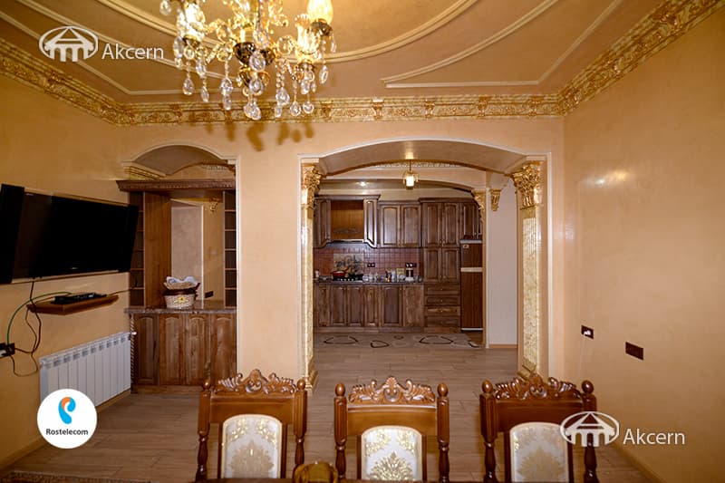 Առանձնատուն · 5 սեն. · 523 մ² · Քանաքեռ-Զեյթուն