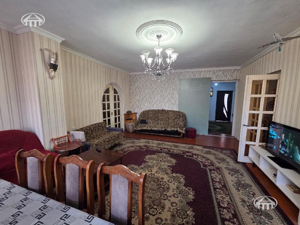 House · 7 rooms · 542 m² · Ajapnyak