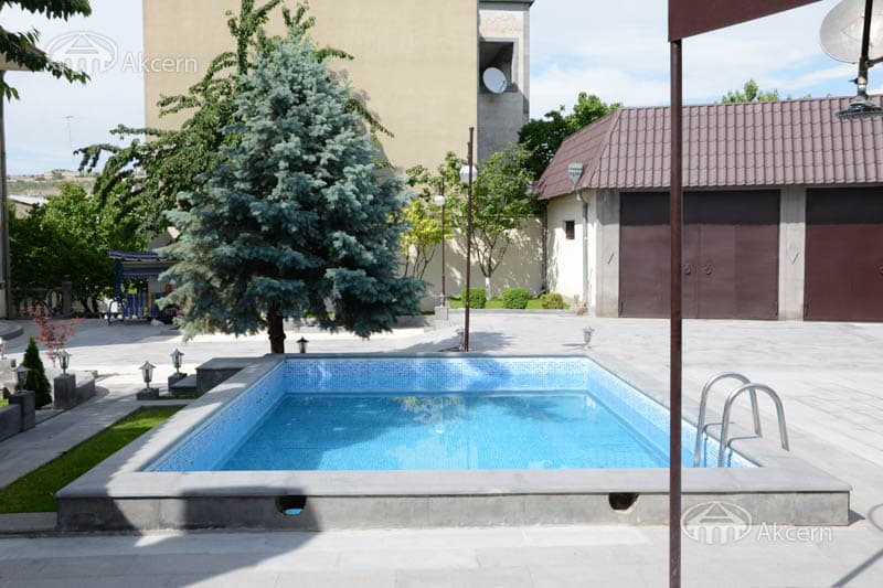 Особняк · 6 комн. · 300 м² · Норк-Мараш